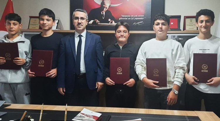 Sapanca'da 14 Hafız belgelerini aldı