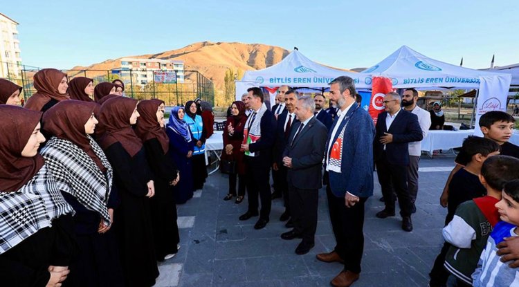 Bitlis'te Gazze için hayır çarşısı düzenlendi
