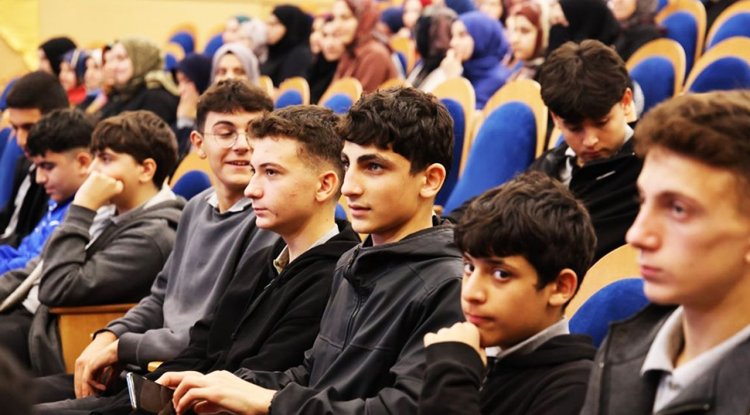 Gençler, Peygamber (sav) izinde bir hayat için buluştu