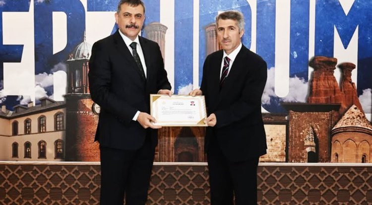 Prof. Dr. Koçak, Diyanet Akademisi'ne veda etti