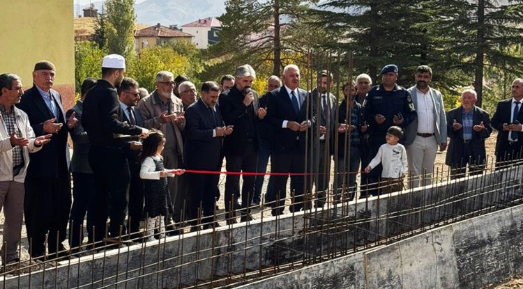 Sürgü Mahallesi Camii'nin temeli atıldı