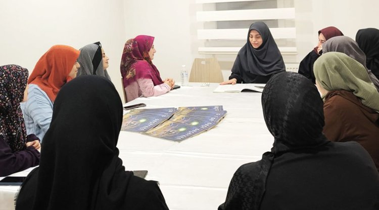 Bağlar'da gençler "Geçerken" buluştu