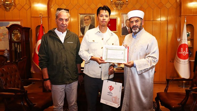 Çin asıllı Ken Shen, Konya'da Müslüman oldu
