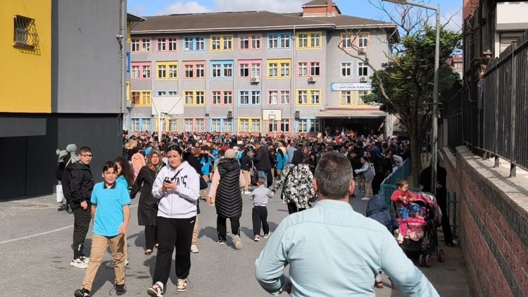 Marmara Denizi'nde 5 büyüklüğünde deprem