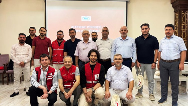 Adana'da "Toplum Liderlerinin Teşkilatlandırılması" projesi