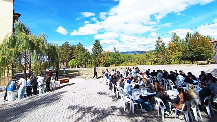 İhsangazi'de gençler müftülük organizasyonuyla bir araya geldi