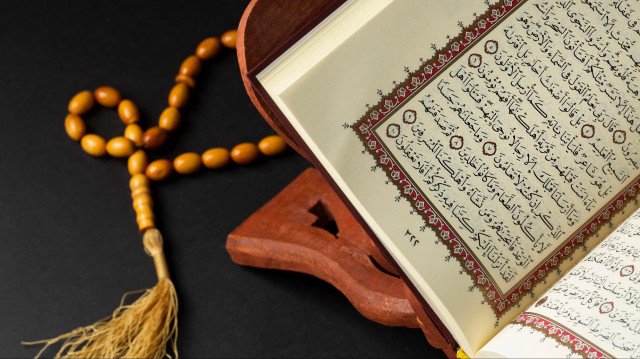 Al-İmran Suresi konusu nedir, neyi anlatır?