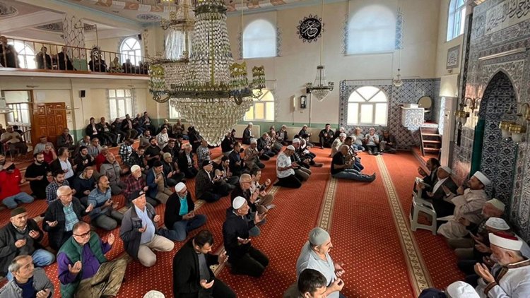 Yakakent'te Hoca Ali Efendi dualarla anıldı