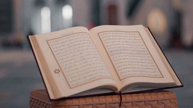 Zilzal Suresi Arapça Türkçe okunuşu, Zilzal Suresi meali