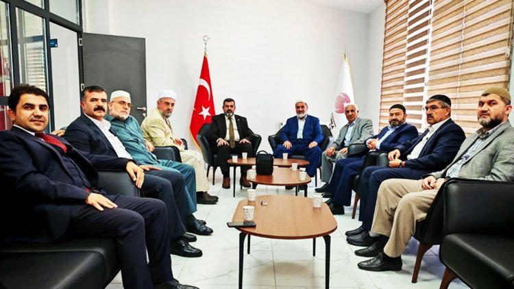 Müftülük muhtarları ağırladı