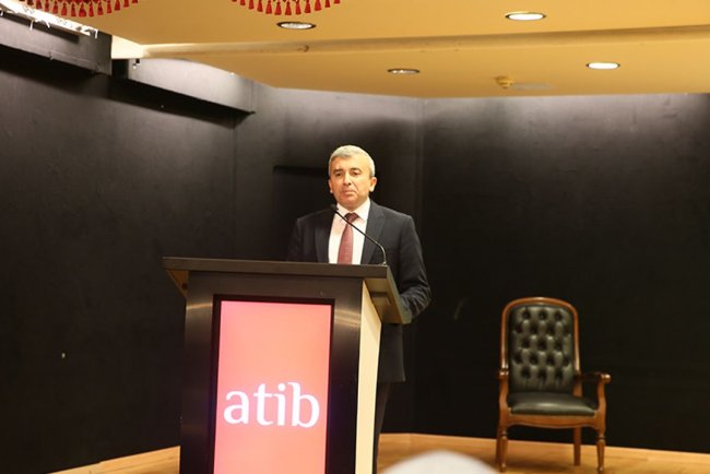 Viyana'da 'Peygamberimizin Modelliğinde Aile İçi İletişim Dili' semineri düzenlendi