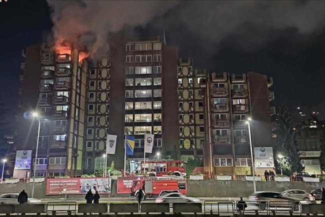 Bosna Hersek'te huzurevinde çıkan yangında çok sayıda kişi hayatını kaybetti