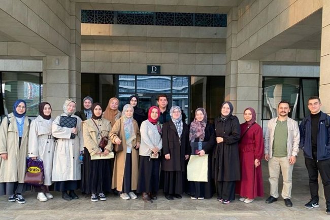 Üniversiteli gençler TDV gönüllü çalışmalarına katılıyor