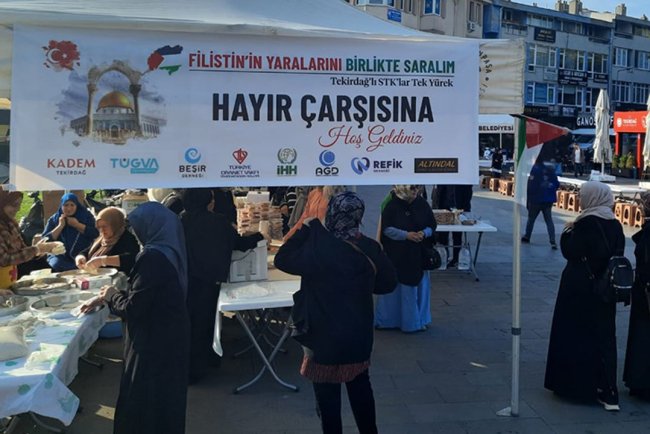 Tekirdağ'da Filistin'e destek çarşısı kuruldu