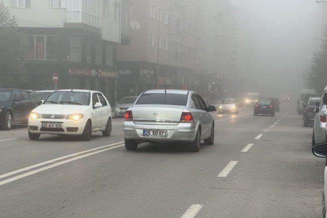Eskişehir'de sis etkili oldu