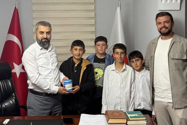 Tekmanlı öğrencilerden Gazze'ye destek