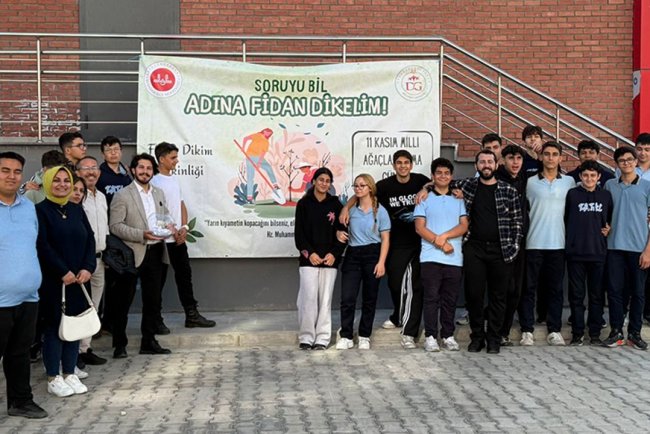 Kuşadası'nda "Soruyu Bil Adına Fidan Dikelim" projesi