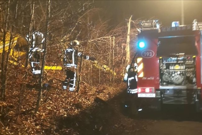 Hırvatistan'da telsiz irtibatı kesilen OGM'ye ait yangın söndürme uçağının enkazına ulaşıldı