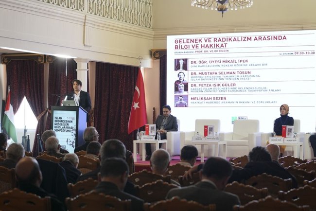 'İslam Düşüncesinin Meseleleri Uluslararası Sempozyumu' oturumlarla sürüyor