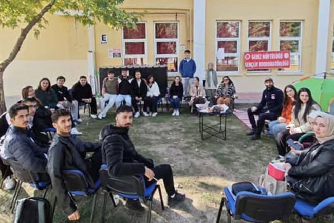 Gediz'de Diyanet İzcilik faaliyetleri devam ediyor