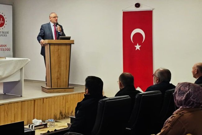 Noğman: Din görevlisi umut eden değil, umut olandır