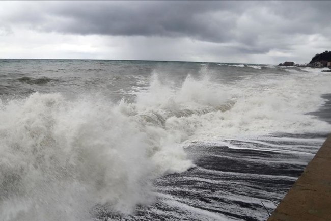 Meteorolojiden denizlerde fırtına uyarısı