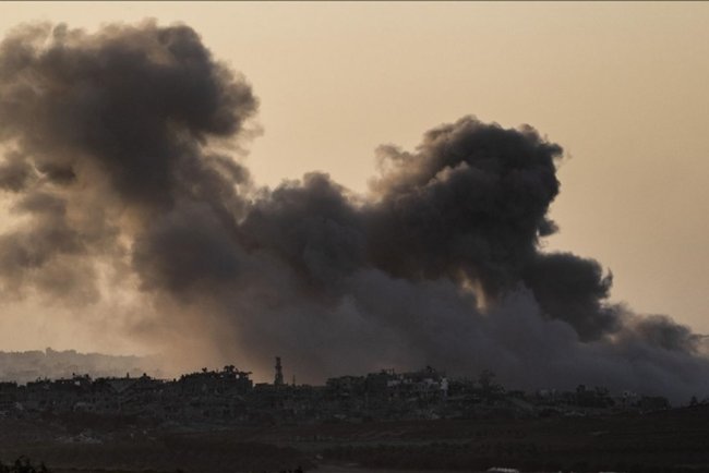 İşgalciler, Lübnan'ın güneyine hava saldırıları başlattı