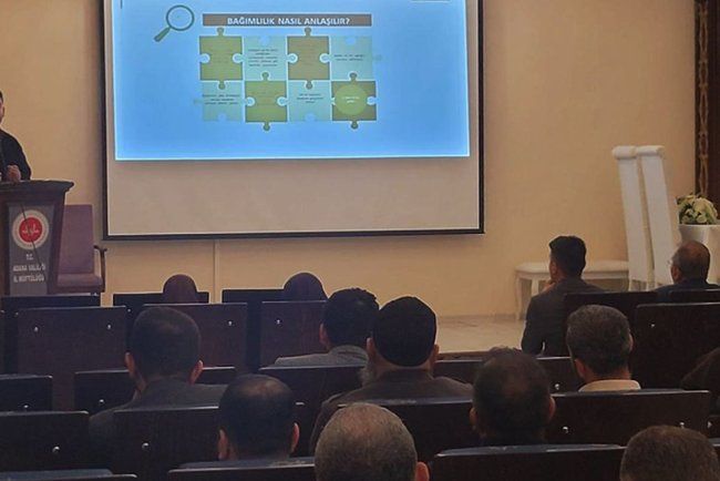 Adana'da bağımlılıkla mücadelede iş birliği eğitimi