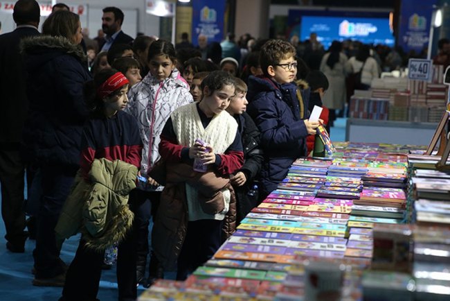 7. Doğu Anadolu Erzurum Kitap Fuarı başladı
