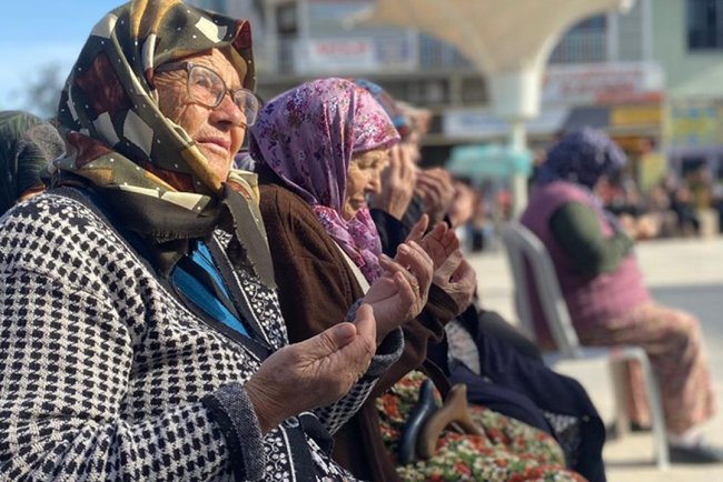 Sındırgı'da manevi dayanışma programı