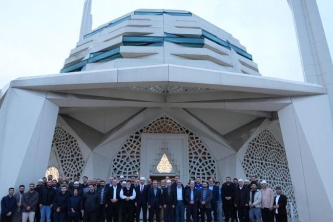 Üsküdar'da gençler "Şehitlere Vefa" için buluştu