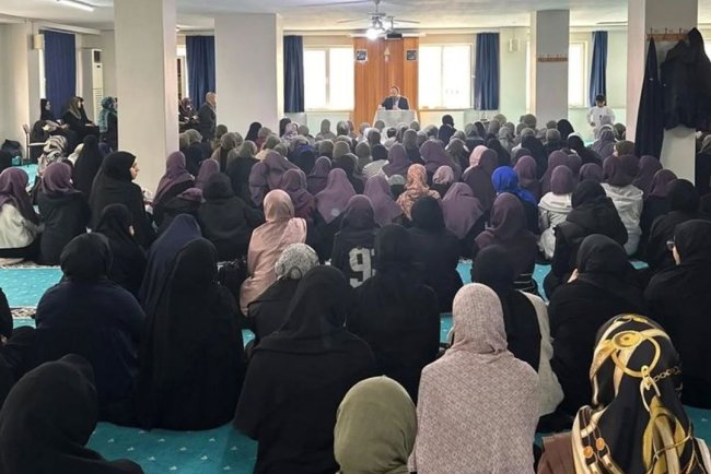 Bahçelievler'de "Okur Yazar Buluşması"