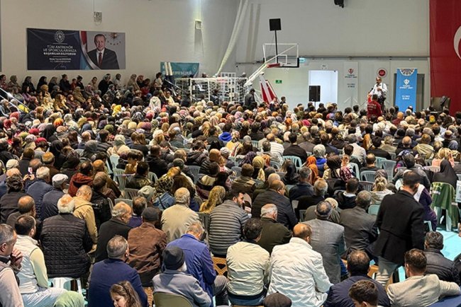 Ulubey'de Peygamber sevgisi salona sığmadı