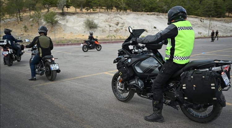 Motosikletlerde "koruyucu eldiven" zorunluluğu