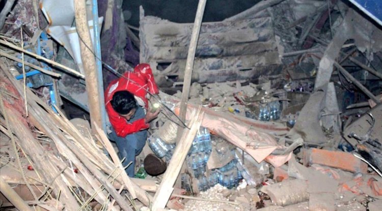 Afganistan'da meydana gelen 6,3 büyüklüğündeki depremde hayatını kaybedenlerin sayısı 27'ye çıktı