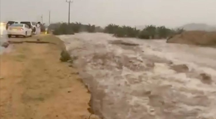 Mekke'nin güneyinde yağışlar sele yol açtı