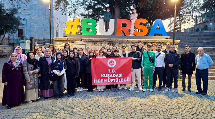 Kuşadası'ndan gençler manevi geziye çıktı