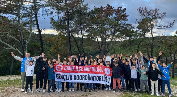 Canik Diyanet Gençlik gezide buluştu