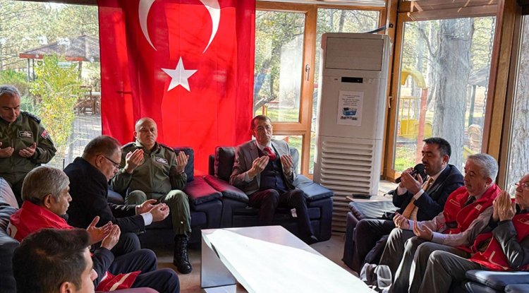 Müftülükten 12'nci Hava Ulaştırma Ana Üs Komutanlığı'na taziye ziyareti