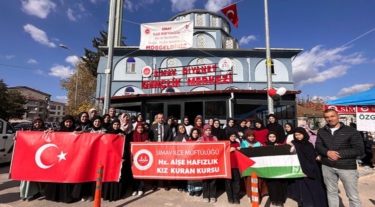 Simavlılar hayırda yarıştı