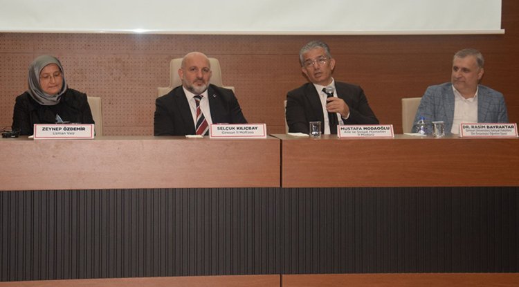 Giresun'da "Ailenin Korunması" paneli