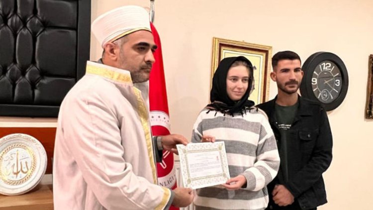 Rusyalı Suldania Yüksekova'da Müslüman oldu