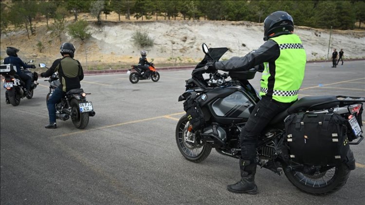 Motosikletlerde "koruyucu eldiven" zorunluluğu