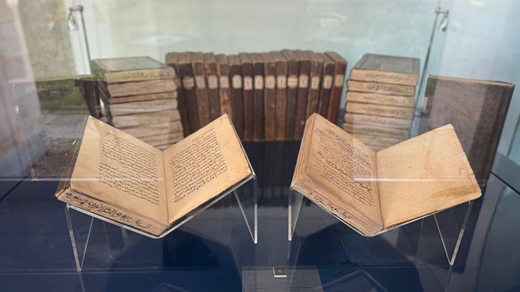 'Füsus'tan Fütuhat'a Muhyiddin İbnü'l-Arabi ve Eserleri Sergisi' açıldı