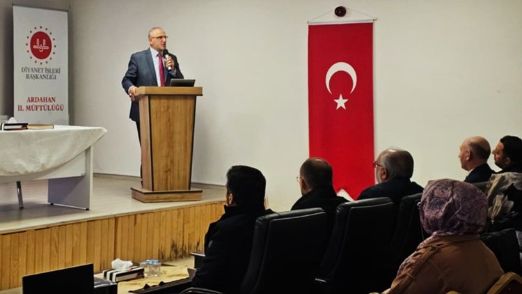 Noğman: Din görevlisi umut eden değil, umut olandır