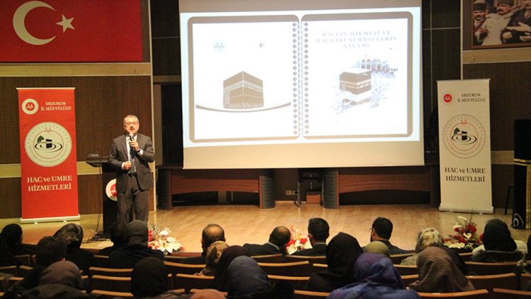 Erzurum'da umreciler bilgilendirildi