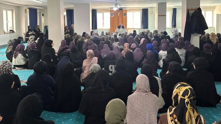 Bahçelievler'de "Okur Yazar Buluşması"