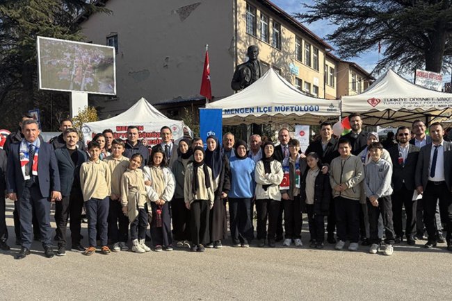 Mengen'de Gazze yararına kermes açıldı