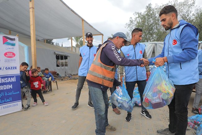 TDV, Gazze’deki yardımlarını sürdürüyor