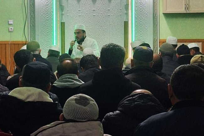 Osmancıklılar sabah namazında buluşuyor